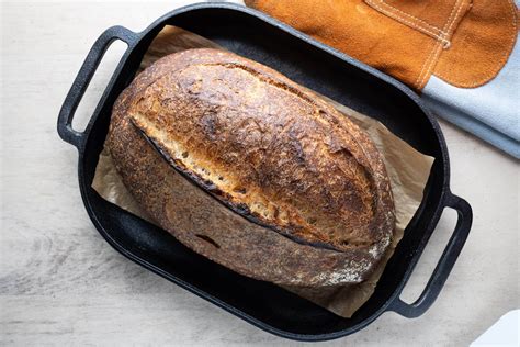 bake bread   dutch oven  perfect loaf