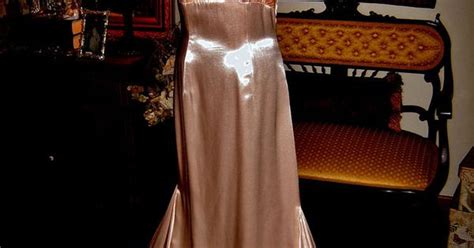 loralie sweep high gloss liquid satin pageant formal harlow gown dress 36 38 satin gowns and