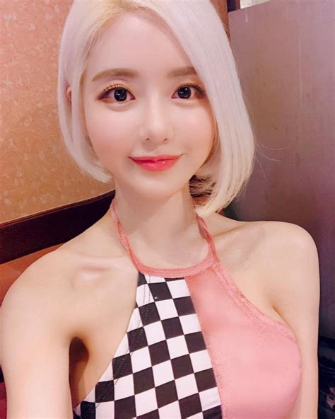 Dj Soda Blonde Asian Girl Cute Korean Girl