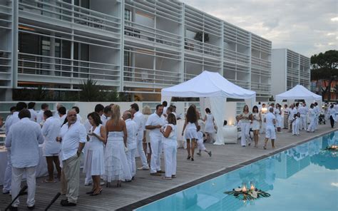 White Party Organized To Celebrate With Clients And Authorities