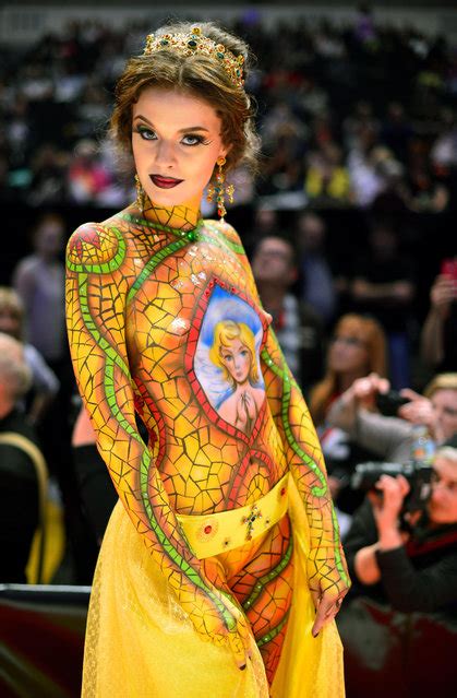 “body Painting” Contest Of The Omc Hairworld World Cup 2014 In