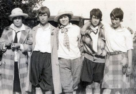 vintage photo 1925 flapper era teenage girls by maclancy on etsy vintage photos flapper era