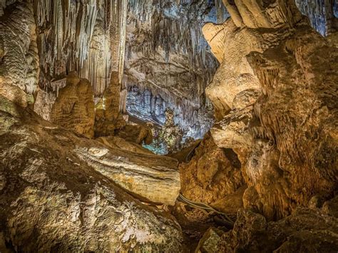 turismo de verano cuevas espectaculares