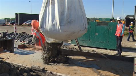 grond nieuwe sluis terneuzen geeft geheimen prijs video omroep zeeland