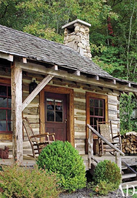 square chinked log cabin cabins   woods cabins cottages log homes