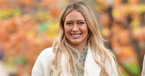 hilary duff shares    set   show   met  father