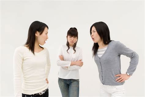 friendship advice 8 common friendship problems and how to fix them huffpost