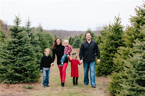 christmas tree farm family  familyqf
