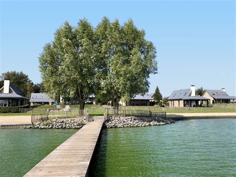 vakantiehuis aan water huren  personen oesterdam