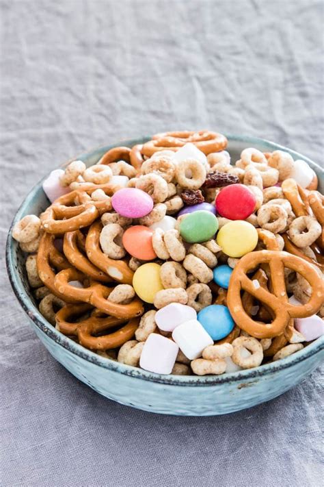 Looking For A Quick Last Minute Sweet Snack Mix Recipe For Holiday