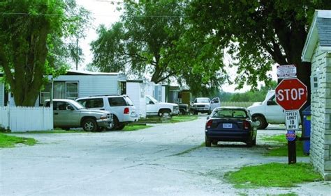 Iowa Law Clusters Sex Offenders In Davenport Trailer Park