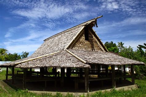 rumah adat maluku indonesianall