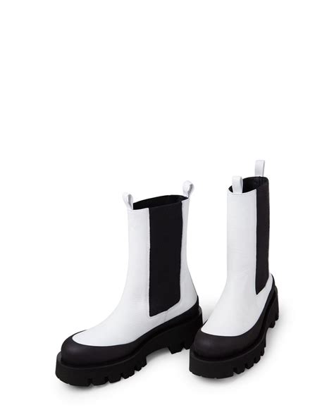 Paloma Barceló Charlotta Platform Lug Sole Chelsea Boot In White At