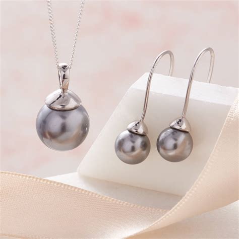 pearl necklace  earring set  silver  claudette worters notonthehighstreetcom