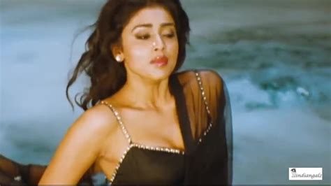 Shriya Saran Hot Expressions In Black Saree Hd Porn F3