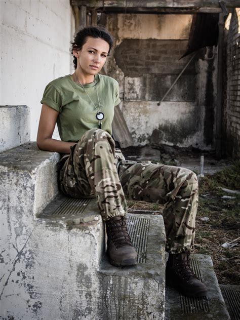 ‘amazing’ Twitter Reacts To Michelle Keegan’s Our Girl