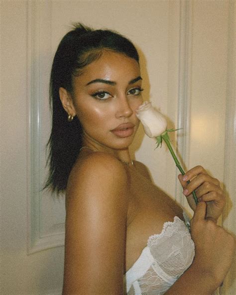 cindy kimberly sexy new year celebrate 20 photos the