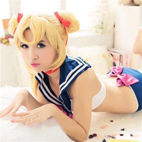 hot anime girl cosplay