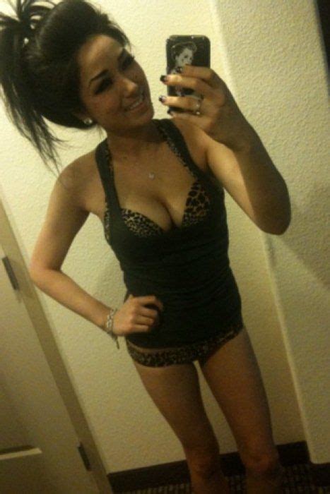 9 best girls images on pinterest hot selfies mirror selfies and dating profile