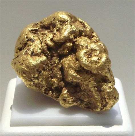 pedras  minerais ouro cristais