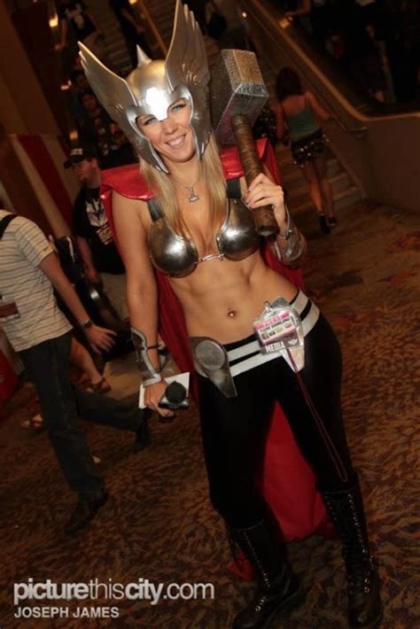 Toni Darling Comic Convention Thor Girl Cosplay