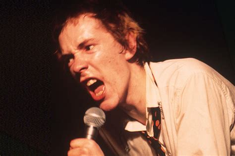 iconic sex pistols singer johnny rotten ‘of course i m voting for