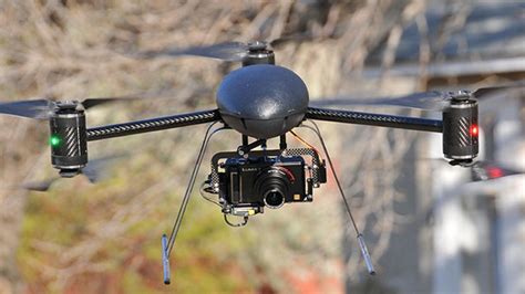 reguli de zbor pentru dronele mici puse  practica dronelero