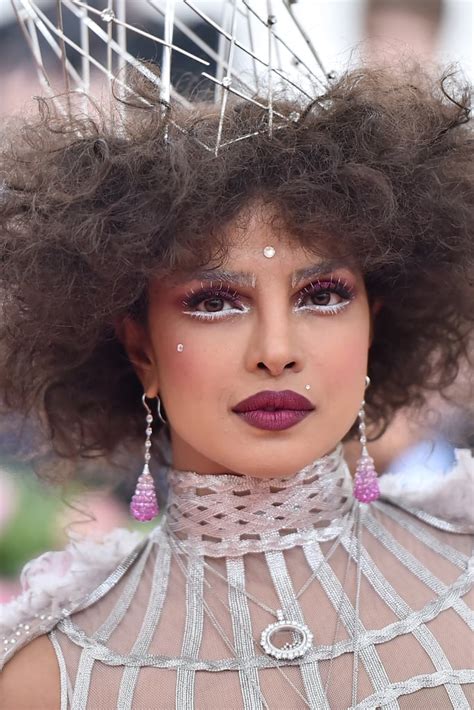 priyanka chopra s hair and makeup at the 2019 met gala best met gala