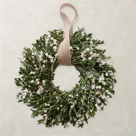 Field Of Daisies Wreath Williams Sonoma With Images