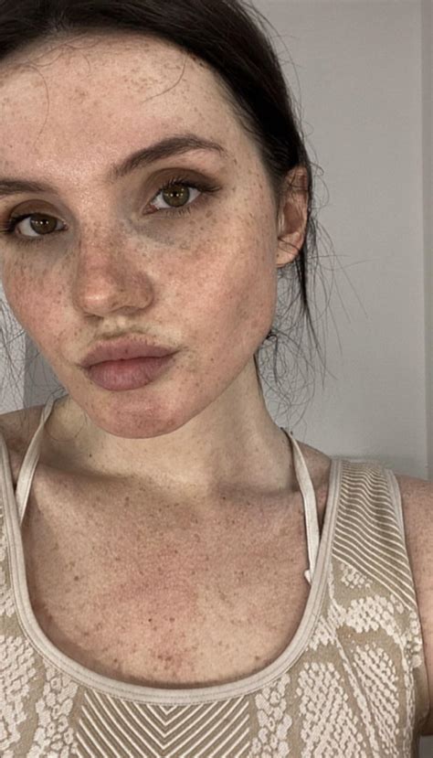 Vika R Freckledgirls