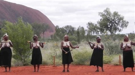 17 Australia Anangu Aborigine Woman Traditional Dancing Youtube