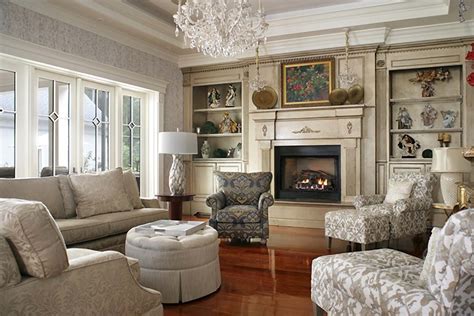 interiors finishes rinek  custom luxury homes