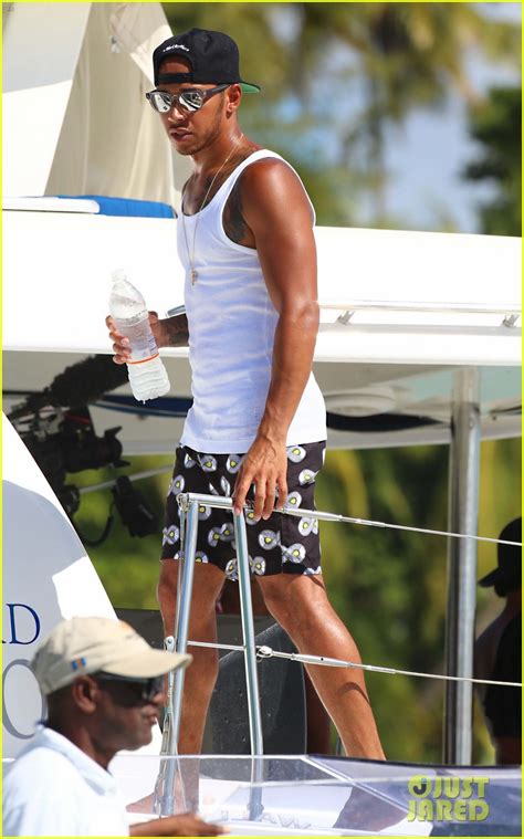 photo rihanna lewis hamilton couple barbados vacation 02 photo