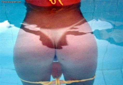esposa gostosa pelada na piscina fotos caiu na net