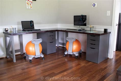 diy  person corner desk   farmhouse style diy danielle
