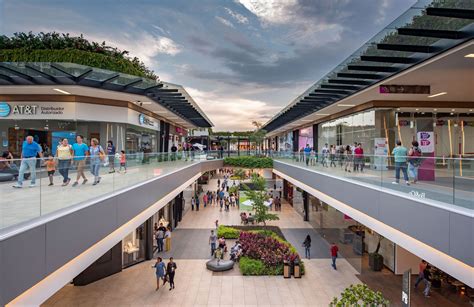 nuevas estrategias en los centros comerciales ares arquitectos