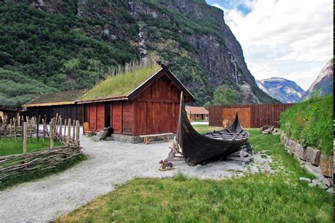 great viking sites  festivals  norway   trace