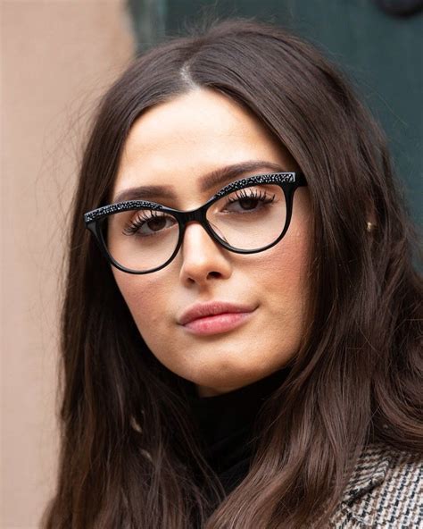 latest eyewear trends 2020 most popular fashion frames avec images