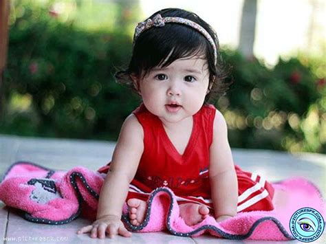 view sweet  cute girl picture wallpaper   resolution