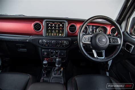jeep wrangler rubicon diesel review video performancedrive