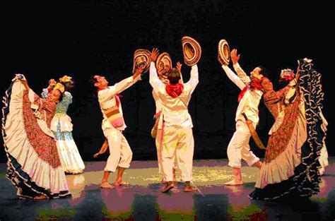 how to dance traditional cumbia columbiana