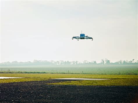 news amazon drone deliveries    test pit