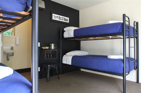 4 bed ensuite dorm room rainforest retreat franz josef accommodation