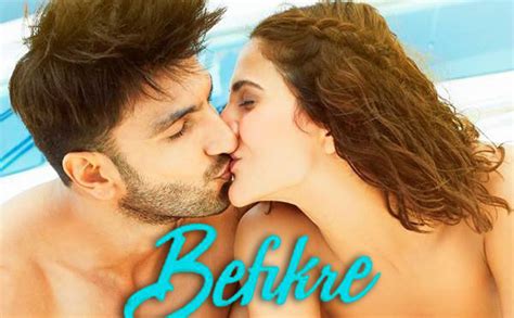 The Kissing Saga Continues Ranveer Singh And Vaani Kapoor On Befikre S