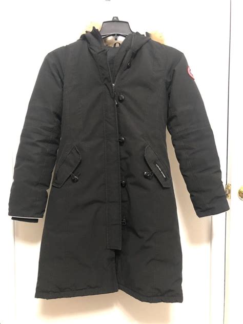Authentic Canada Goose Brittania Youth Xl Great Condition