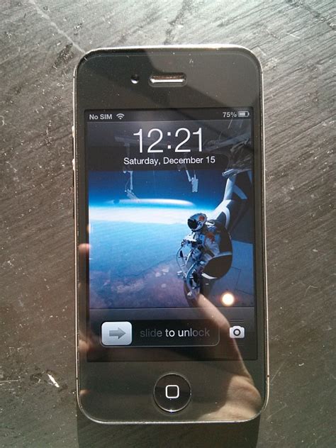 wts apple iphone  gb black att  lifeproof case