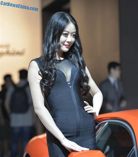 the china car girls of the 2014 chengdu auto show