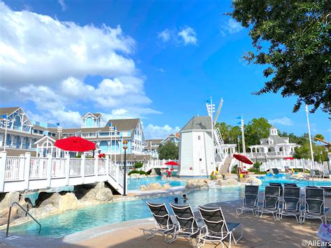disneys yacht club resort  officially reopened  guests  disney world