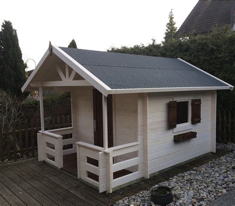 mari log cabin playhouse