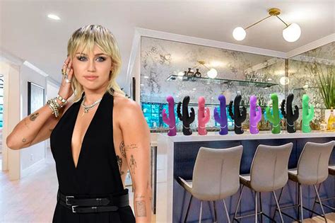 miley cyrus decorates her home with sex toys